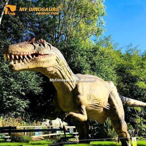 Animatronic allosaurus 1