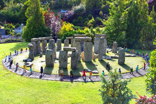 Babbacombe Model Village: a Miniature World That Captures the Imagination of All Ages 5 Babbacombe Model Village