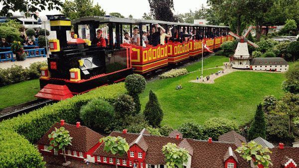 200120 LEGOTrain