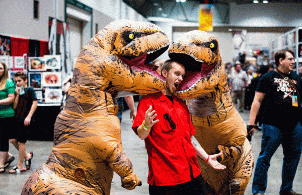 Realistic Dinosaur Costume for Comic Con 4 inflatable dinosaur