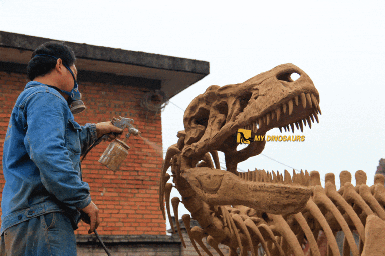 Factory one-day tour I We focus on every detail 12 painting of dinsoaur skeleton
