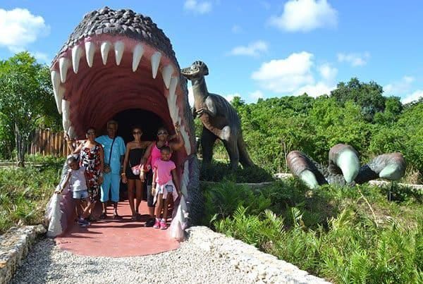 Dinosaur Related Tourism Industry