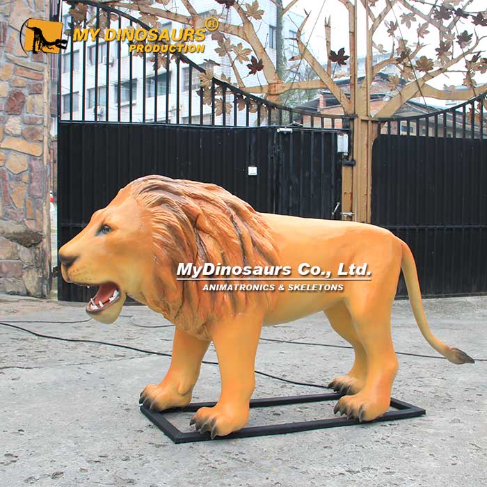 animatronic lion.1
