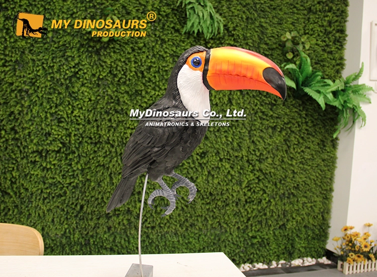 feathered Large Toucan Statue for zoo display