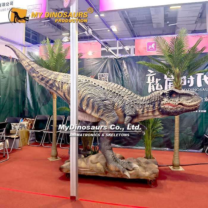 4M long animatronic T rex 2