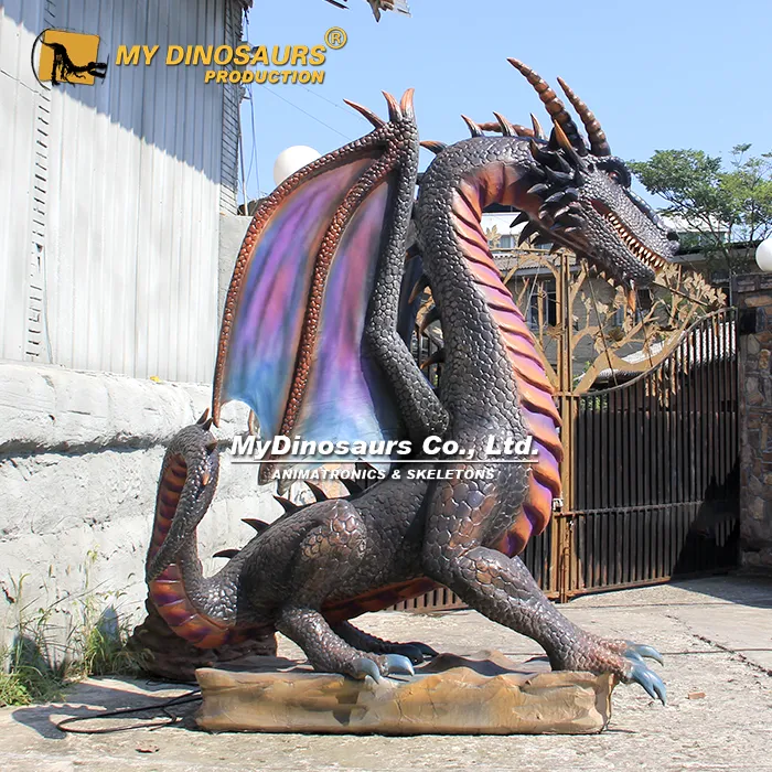 Gigantic Animatronic Dragon 1
