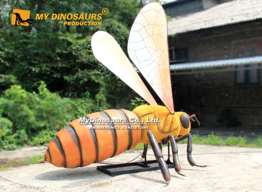Animatronic Large Honey Bee 2