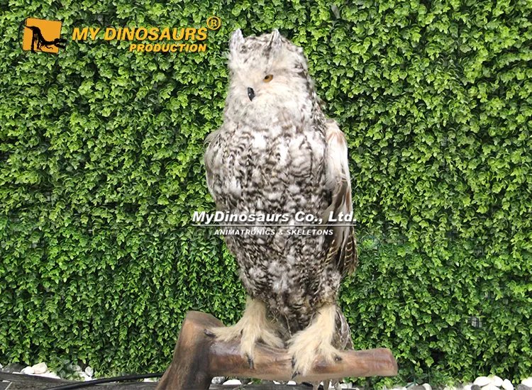 Realistic 50cm animatronic owl model with moving wings and beak