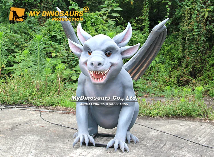 Animatronic gargoyle monster Halloween prop for Sale